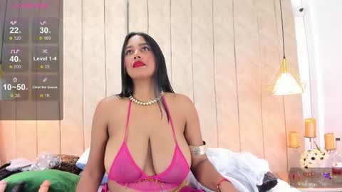 Snapshot of katrina_kaif1 chatting on 8, 3, 2025 Katrina online show from 8, 3, 2025