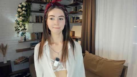 Kate Aurora online show from 21, 3, 2026