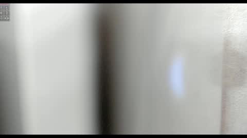 Snapshot of katrinasparksxxx chatting on 17, 10, 2025 FOXKATE online show from 17, 10, 2025