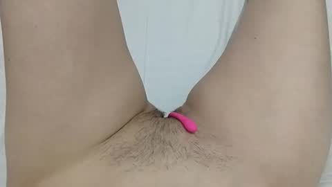 Snapshot of katrinna_arinna chatting on 7, 1, 2025 katrina dont forget to give me thumbs up online show from 7, 1, 2025