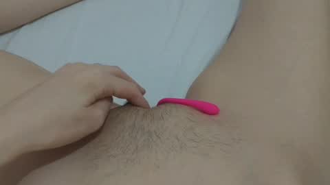 Snapshot of katrinna_arinna chatting on 9, 1, 2025 katrina dont forget to give me thumbs up online show from 9, 1, 2025