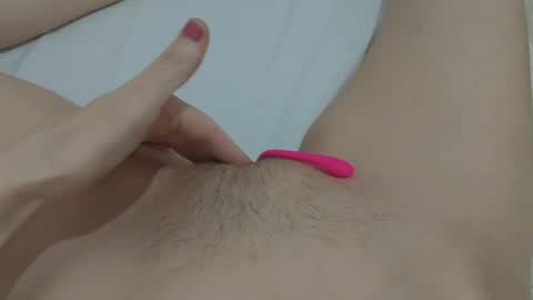 Snapshot of katrinna_arinna chatting on 16, 1, 2025 katrina dont forget to give me thumbs up online show from 16, 1, 2025