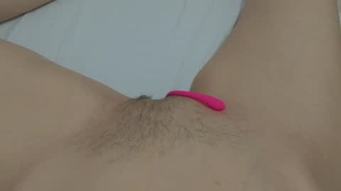 Snapshot of katrinna_arinna chatting on 21, 1, 2025 katrina dont forget to give me thumbs up online show from 21, 1, 2025