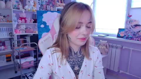 Snapshot of katrinwaifu chatting on 1, 10, 2025 Katrin online show from 1, 10, 2025