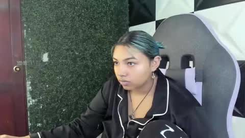 Snapshot of katteyes_ chatting on 22, 3, 2026 katteyes_ online show from 22, 3, 2026