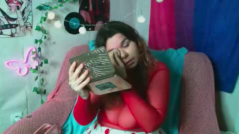 Snapshot of kattixo chatting on 16, 12, 2025 Katti online show from 16, 12, 2025