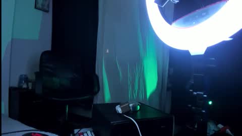 kattx   independent model online show from 6, 3, 2026