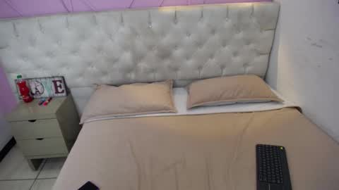 Katty Kiss  online show from 11, 2, 2026