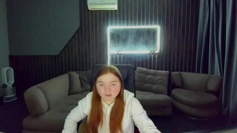 Snapshot of katty_rose8 chatting on 14, 10, 2025 Katty online show from 14, 10, 2025