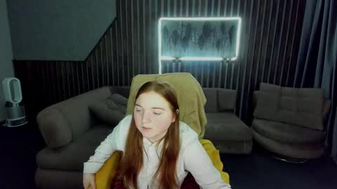 Snapshot of katty_rose8 chatting on 17, 10, 2025 Katty online show from 17, 10, 2025