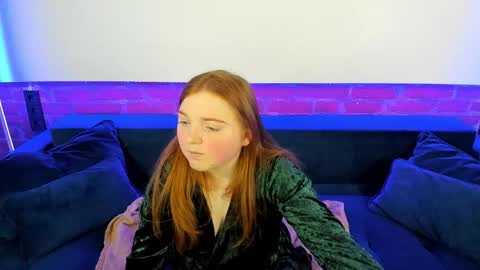 Snapshot of katty_rose8 chatting on 18, 10, 2025 Katty online show from 18, 10, 2025