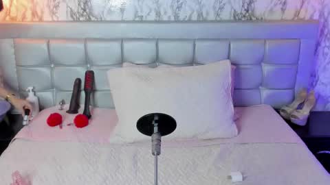 Snapshot of kattyskinnyy chatting on 9, 2, 2026 Katty online show from 9, 2, 2026