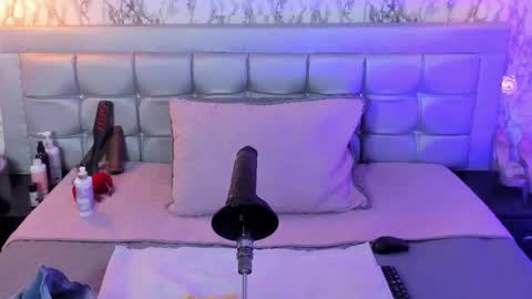 Snapshot of kattyskinnyy chatting on 6, 3, 2026 Katty online show from 6, 3, 2026