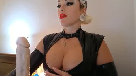 KatuhaX online show from 10, 10, 2025