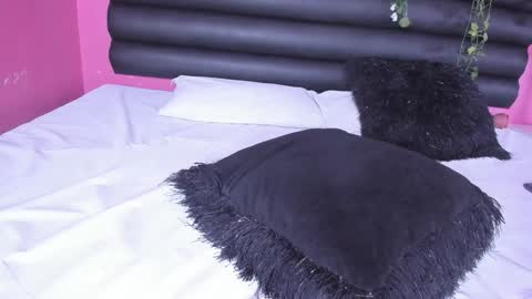 katy_contreras online show from 8, 1, 2025