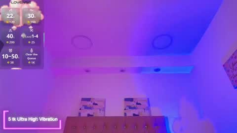 Snapshot of katy_van chatting on 26, 9, 2025 Katy Van online show from 26, 9, 2025