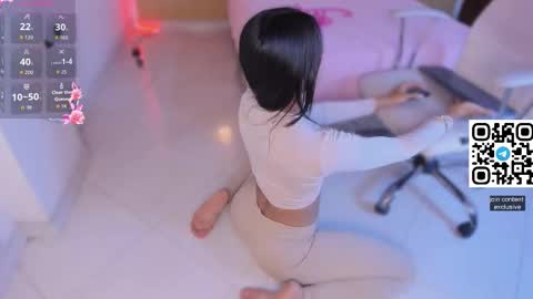 Snapshot of katya_rogerss chatting on 15, 11, 2025 katya online show from 15, 11, 2025