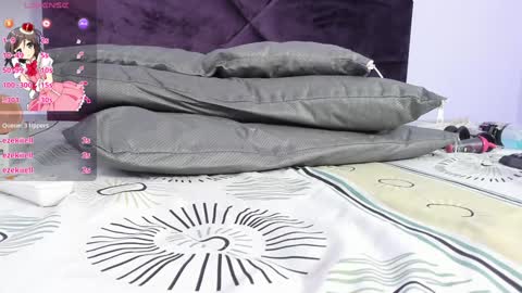 Snapshot of katybrowns chatting on 17, 12, 2024 KATY online show from 17, 12, 2024