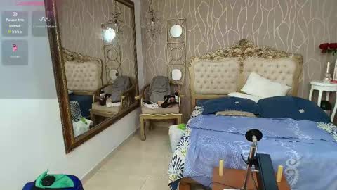 Snapshot of katybrowns chatting on 2, 10, 2025 KATY online show from 2, 10, 2025