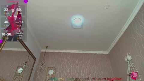 Snapshot of katybrowns chatting on 21, 10, 2025 KATY online show from 21, 10, 2025