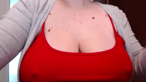 Snapshot of katynextdoor chatting on 17, 12, 2025 Katy online show from 17, 12, 2025