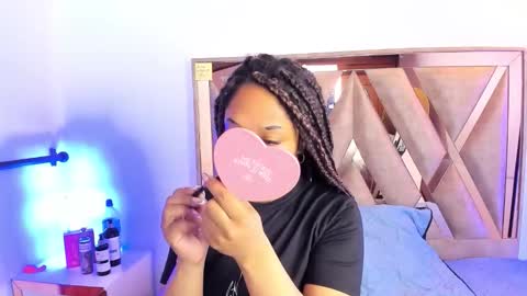 katyortiz online show from 5, 12, 2025