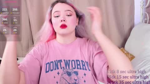 Yuki  online show from 27, 1, 2025