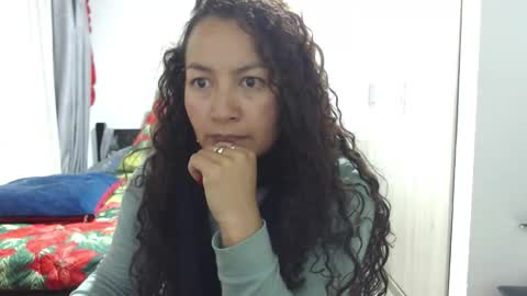  Khawit  online show from 22, 12, 2025