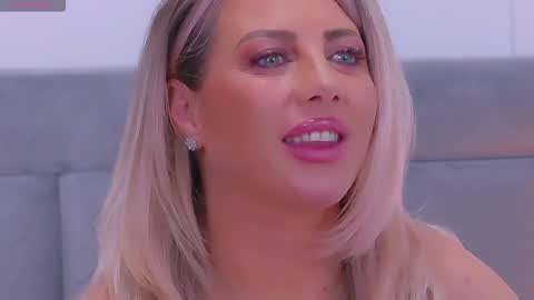 Gina 3 online show from 5, 2, 2026