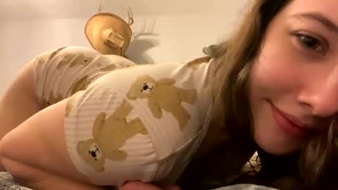 kaylaluvv07 online show from 9, 2, 2026