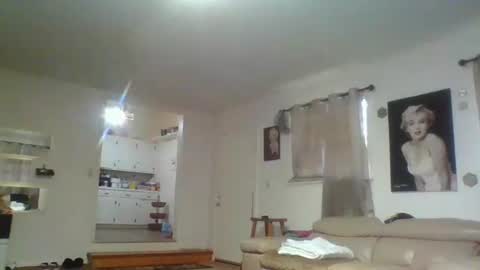 Snapshot of kayleekakesnslim chatting on 27, 10, 2025 kaylee kakes online show from 27, 10, 2025