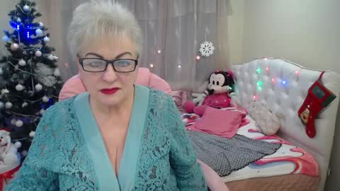 kaylesmoll online show from 23, 12, 2024