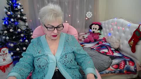 kaylesmoll online show from 24, 12, 2024