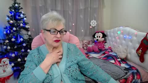 kaylesmoll online show from 25, 12, 2024