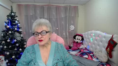 kaylesmoll online show from 9, 1, 2025
