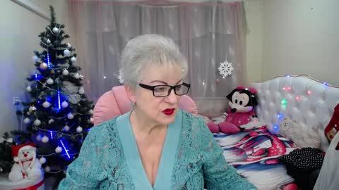 kaylesmoll online show from 11, 1, 2025