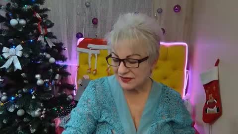 kaylesmoll online show from 19, 1, 2025