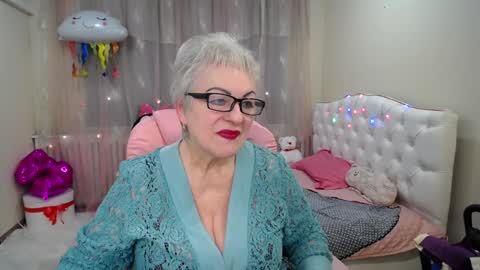 kaylesmoll online show from 29, 1, 2025