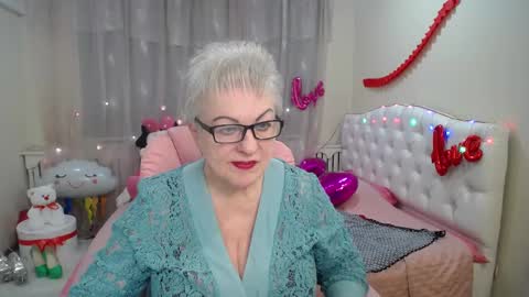 kaylesmoll online show from 11, 3, 2025