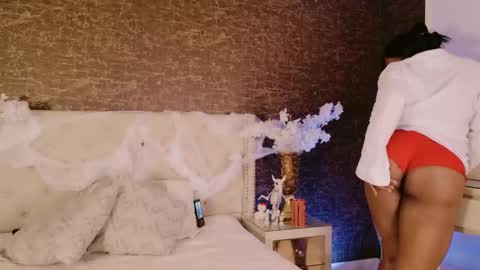  KAYLIE  online show from 17, 10, 2025