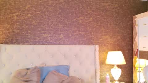 Snapshot of kaylie_mitchel chatting on 15, 2, 2026 KAYLIE online show from 15, 2, 2026