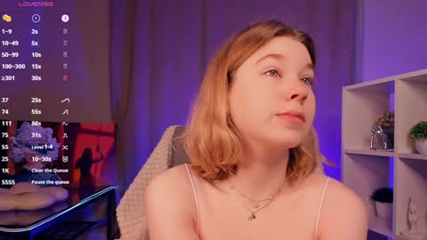 Hi Im Arina 3 online show from 19, 10, 2025