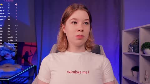 Hi Im Arina 3 online show from 25, 10, 2025