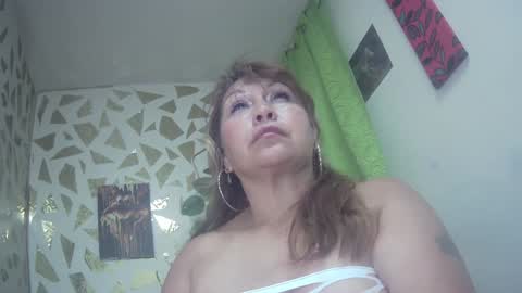 KAZSANDRAH online show from 12, 1, 2025
