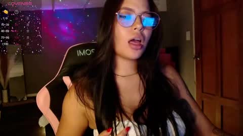 Snapshot of keikim_ chatting on 20, 9, 2025 Kimk online show from 20, 9, 2025