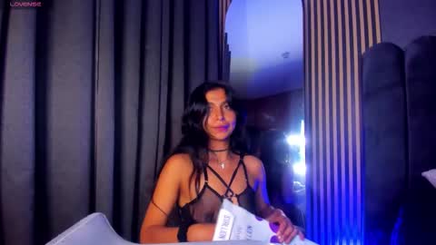Snapshot of keila_fg chatting on 23, 10, 2025 keila online show from 23, 10, 2025