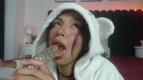 Snapshot of keila_fg chatting on 12, 11, 2025 keila online show from 12, 11, 2025