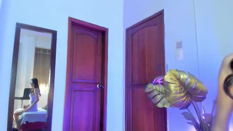 Snapshot of keimywilde chatting on 16, 12, 2025 Keimy Wilde online show from 16, 12, 2025