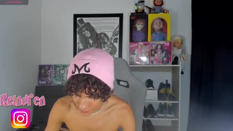 Snapshot of keindren chatting on 18, 12, 2024 pablo online show from 18, 12, 2024