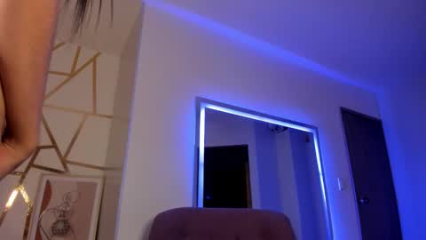 Keira Angel online show from 8, 10, 2025